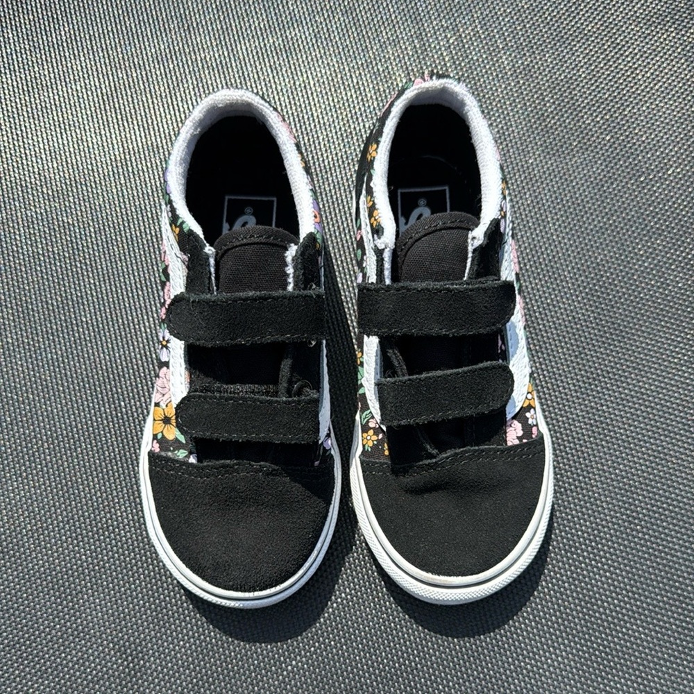 Vans Black Sneakers Velcro Straps Low-Top